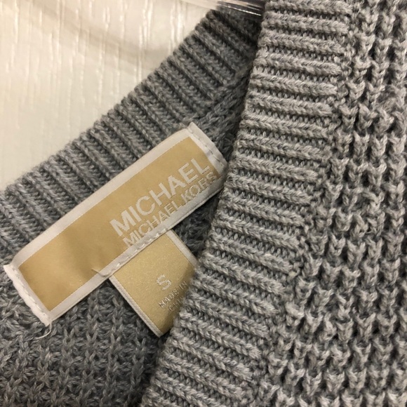 Michael Kors V Neck Slouchy Sweater - Picture 5 of 13